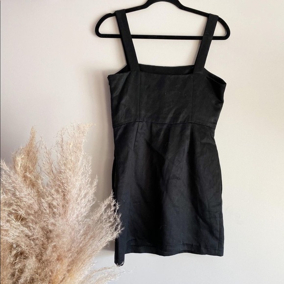 Aritzia Wilfred Black Dress - Picture 2 of 2